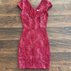 Dress the population || Burgundy mini dress sz XS